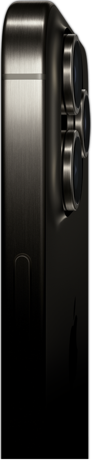 Seitenansicht eines iPhone 15 Pro Max, die das Design aus Titan und den Ein-/Ausschalter zeigt