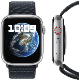 Vorder- und Seitenansicht der neuen CO? neutralen Apple Watch.