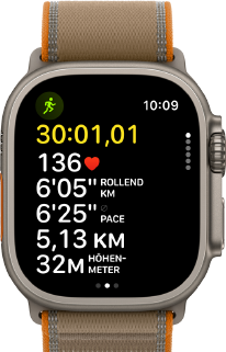 Apple Watch Ultra 4, Titangehäuse, Farbe Natur, fortschrittliche Trainingsdaten für Outdoor-Laufen, rechte Seitenansicht, Digital Crown, erhöhte Seitentaste, Trail Loop Armband, Farbe Sand