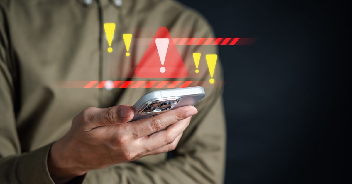 Trojaner vom Handy können zum echten Problem werden, wenn das Gerät nicht geschützt ist