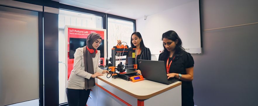 3 Frauen im IoT Future Lab