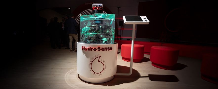 HydroSense mit Vodafone Logo