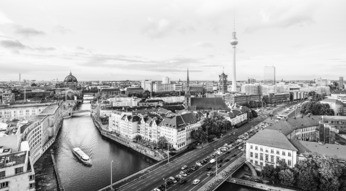 Wie gut die digitale Transformation im eigenen Betrieb gelingt, können Sie nun selbst mit dem Ready Business Check überprüfen.