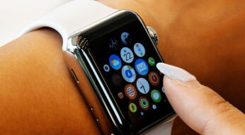 FaceTime-Anruf auf der Apple Watch starten.