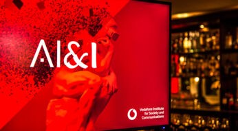 Talk-Reihe AI and I. Diesmal ist Taiwans Digitalministerin Audrey Tang zu Gast.