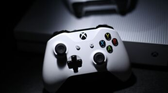 Weißer Xbox-Controller