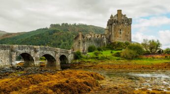 Ein Castle in den schottischen Highlands