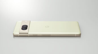 Google Pixel 7 liegend