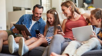 familie surft im internet beste internet tarife für familie und wg