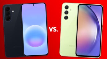 Das Galaxy A57 in Blauschwarz ist links, das Galaxy A54 in Hellgelb ist rechts zu sehen.