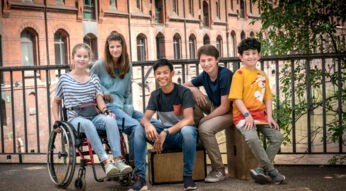 Die Schauspieler:innen Pippa, Lou, Jet, Rafa und Milan für "Die Pfefferkörner"