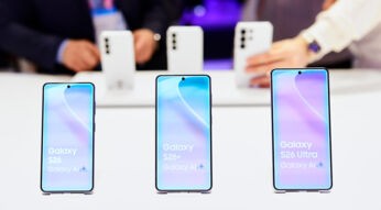 Galaxy-S26-Modelle ausgestellt