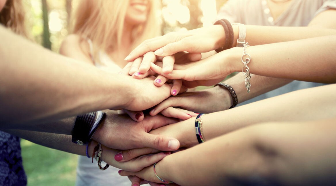 Apps_gegen_Armut_Titelbild