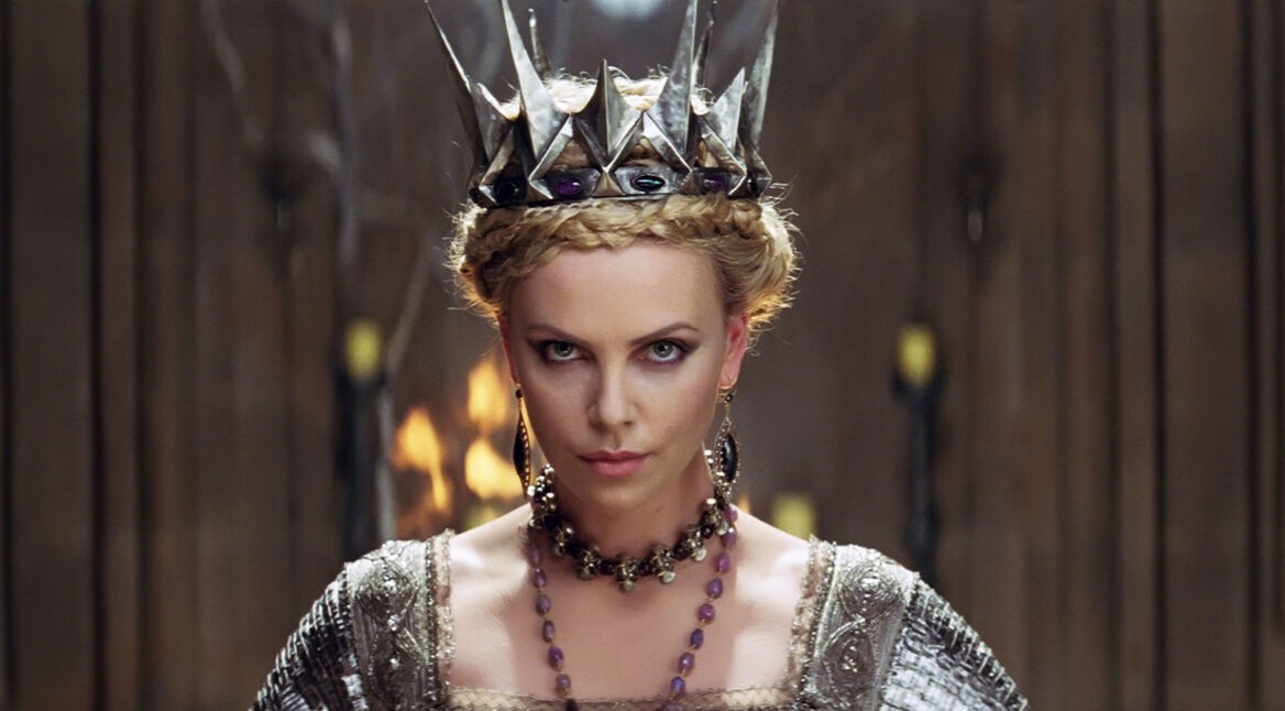 the-new-character-posters-from-the-huntsman-winter-s-war-will-give-you-all-the-nerd-feels-716283-edited