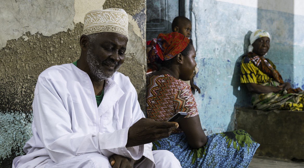 M-Pesa_Vodafone_featured-2c