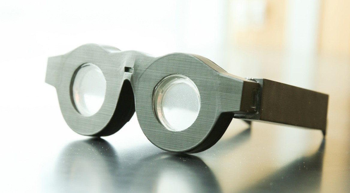 Smart-Glasses-Brille_Autofokus_University of Utah_edited