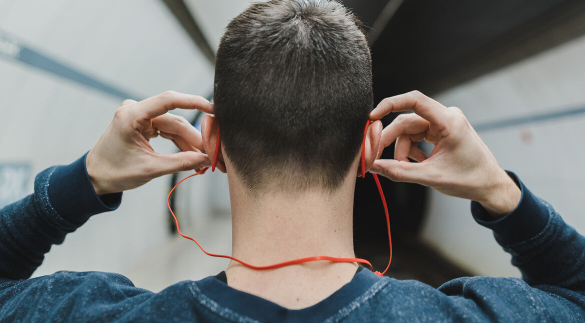 Podcast-Apps helfen Dir beim Verwalten der Inhalte.