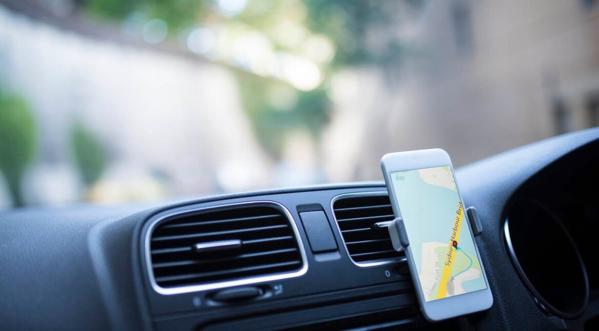 Mit Google Maps am Smartphone nach Hause navigieren.