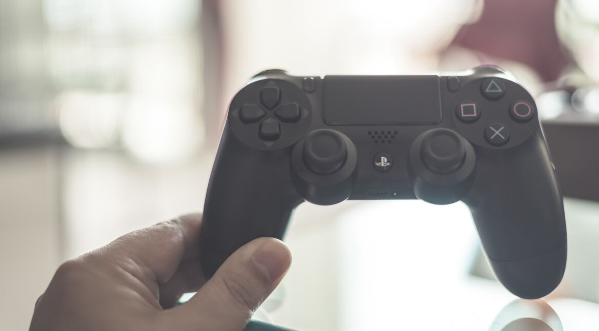 So kannst Du den PS4-Controller an den PC anschließen.