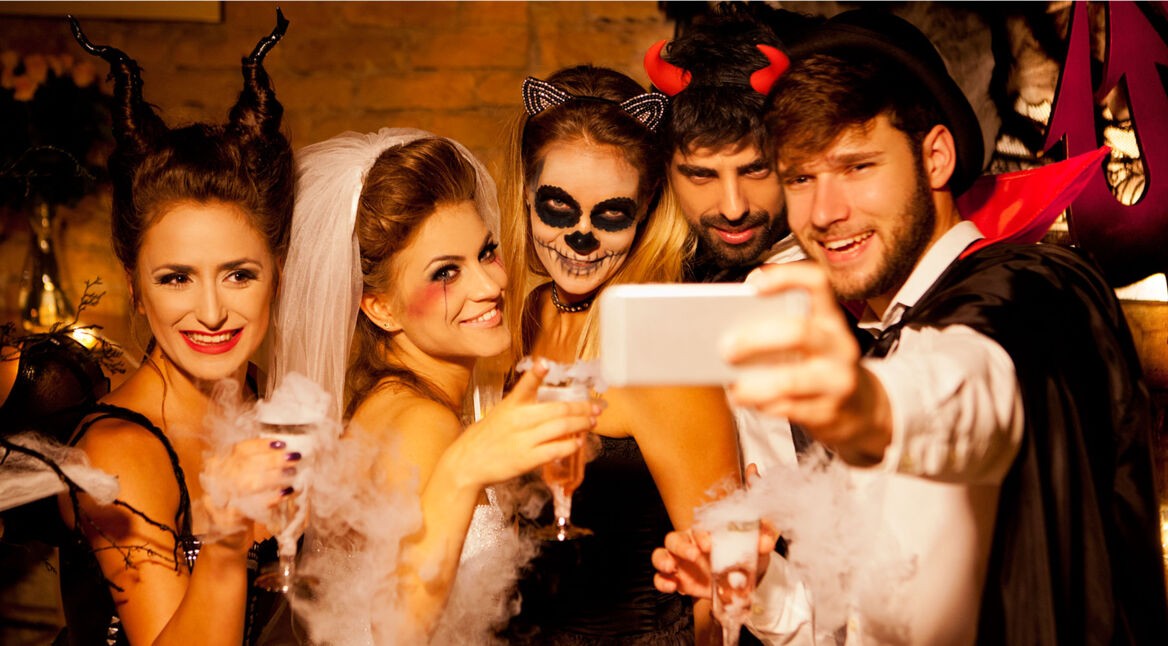 Halloween-Apps für mehr Partyspaß und noch mehr Gruseleffekte.