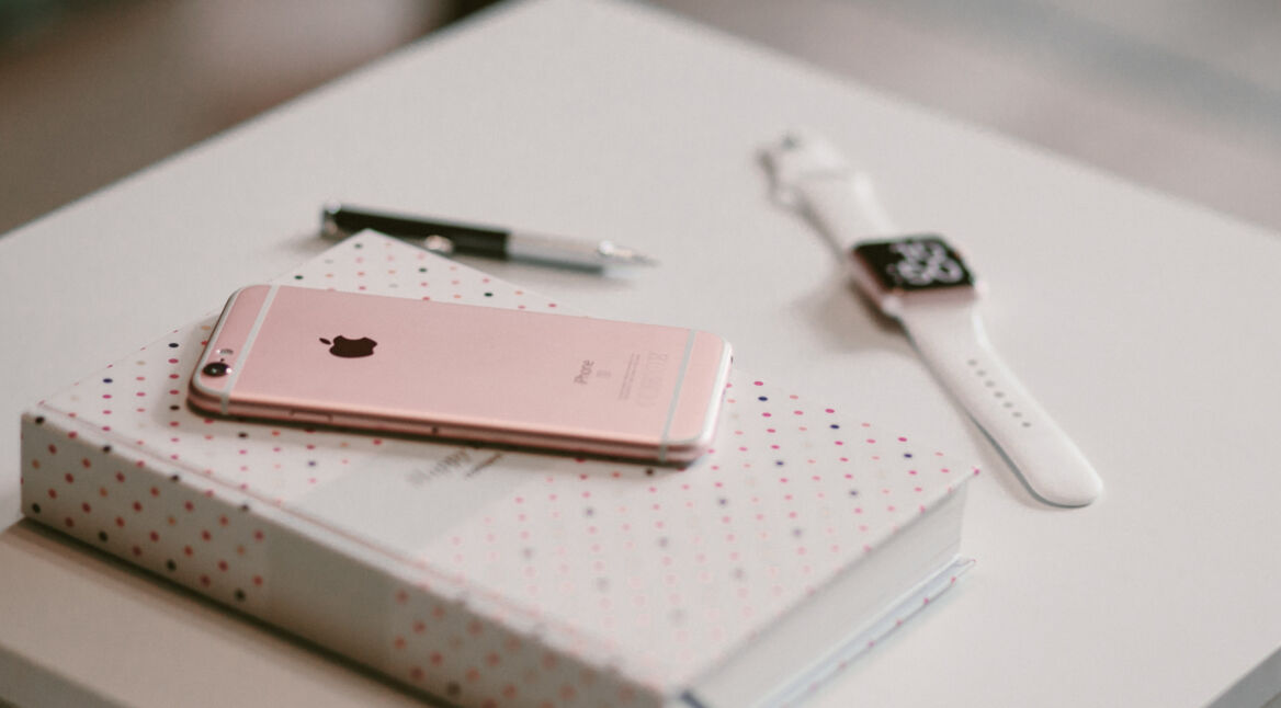 Mit einer AirPower-Ladestation lädst Du Dein iPhone & Co. drahtlos