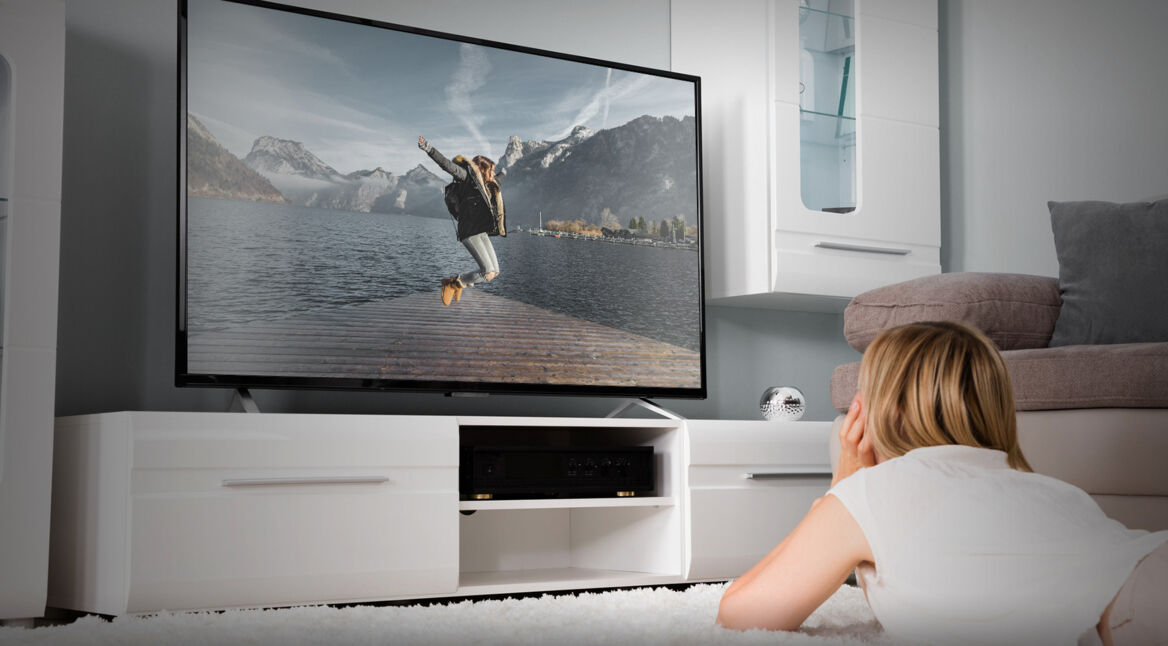 Du kannst auf Deinem TV Bilder aus Google Fotos ausgeben lassen.