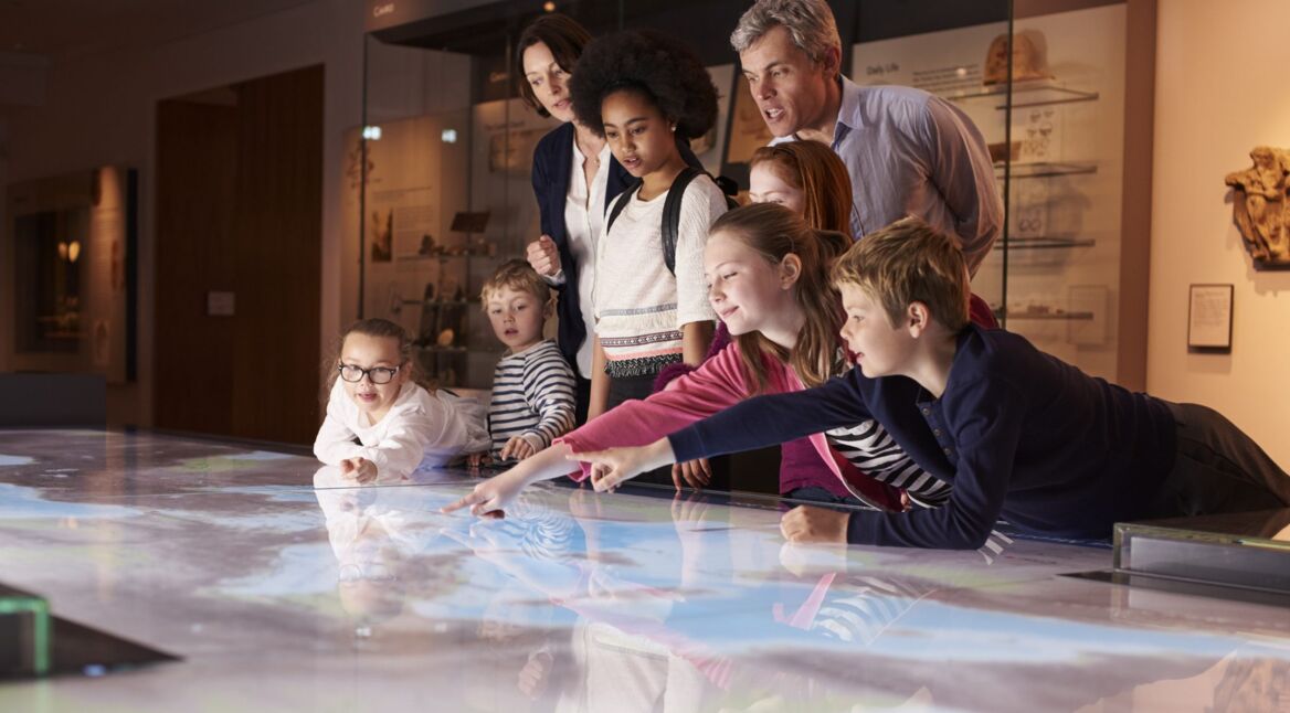 Ferien und Ausflugstipps für technikbegeisterte Kinder