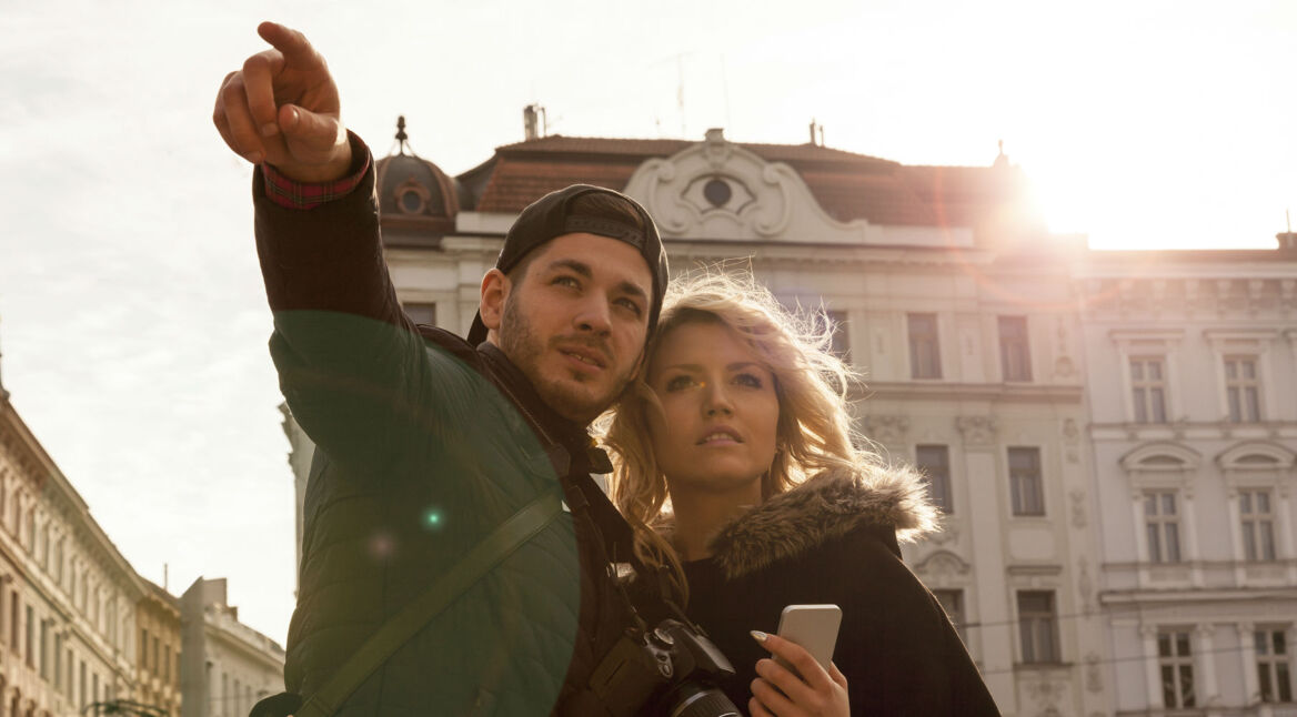 Navigation in der Stadt mit dem Smartphone.