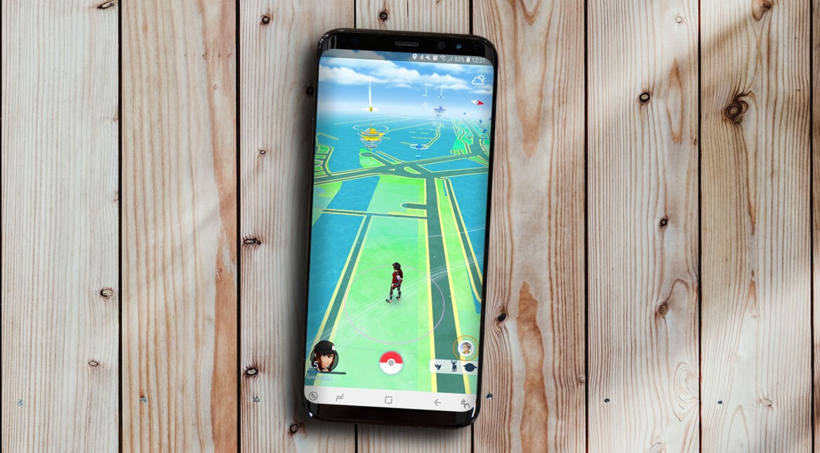 Pokémon Go am Smartphone zocken.