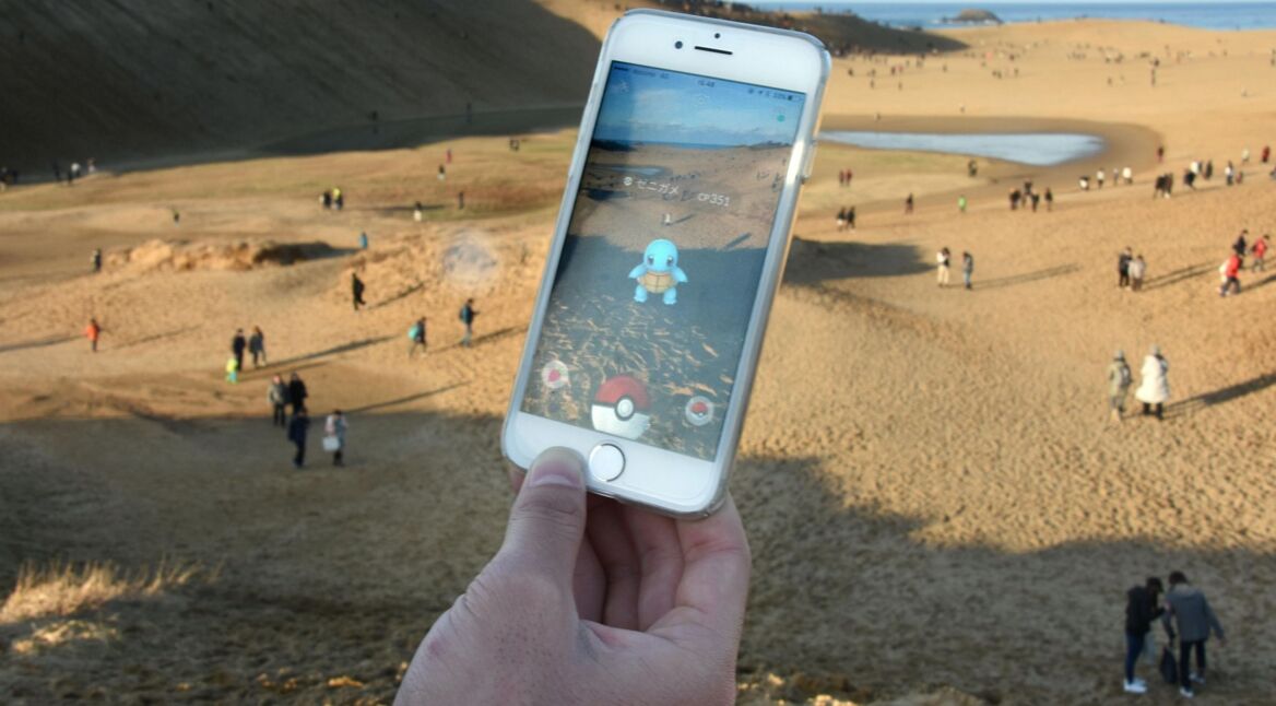 Zahlreiche Menschen sind nach wie vor auf der Suche nach Pokémon