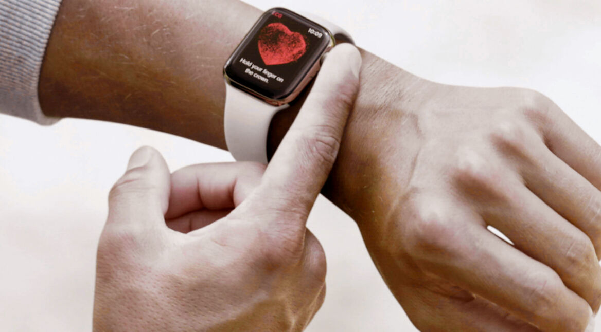 Die Apple-Watch-4-Krone drücken.