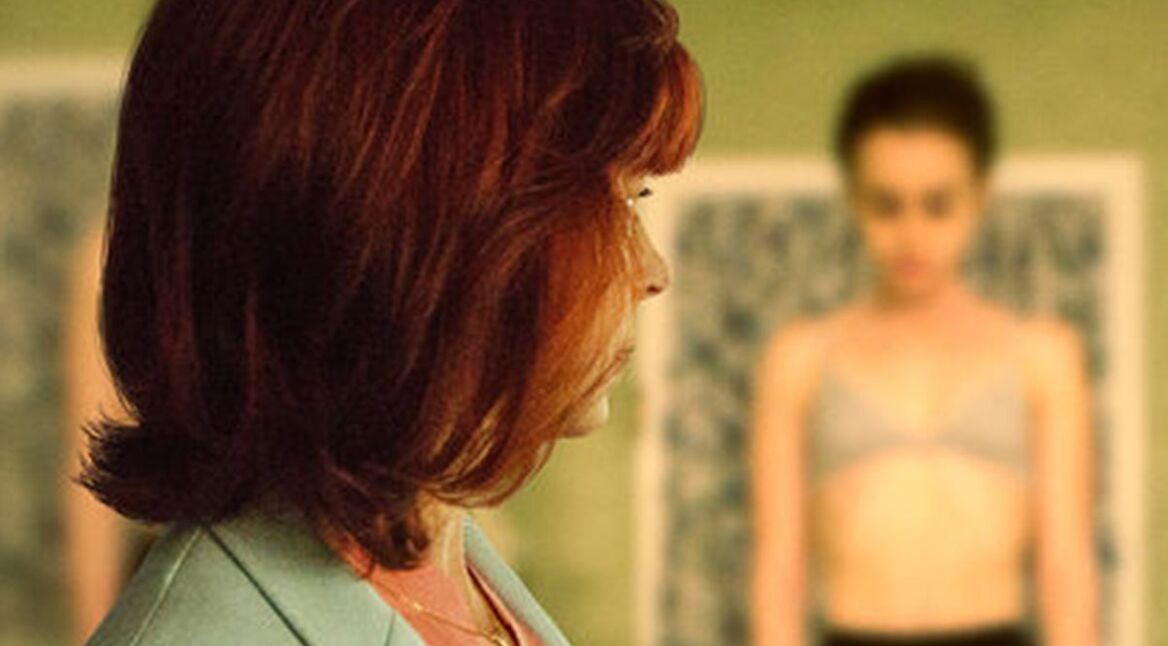 Das Bild zeigt Lily Collins in Netflix' To the Bone.