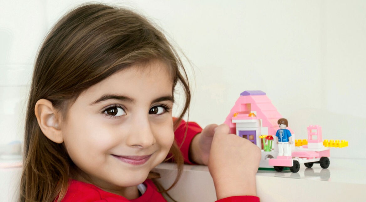 Little_Sophia_header