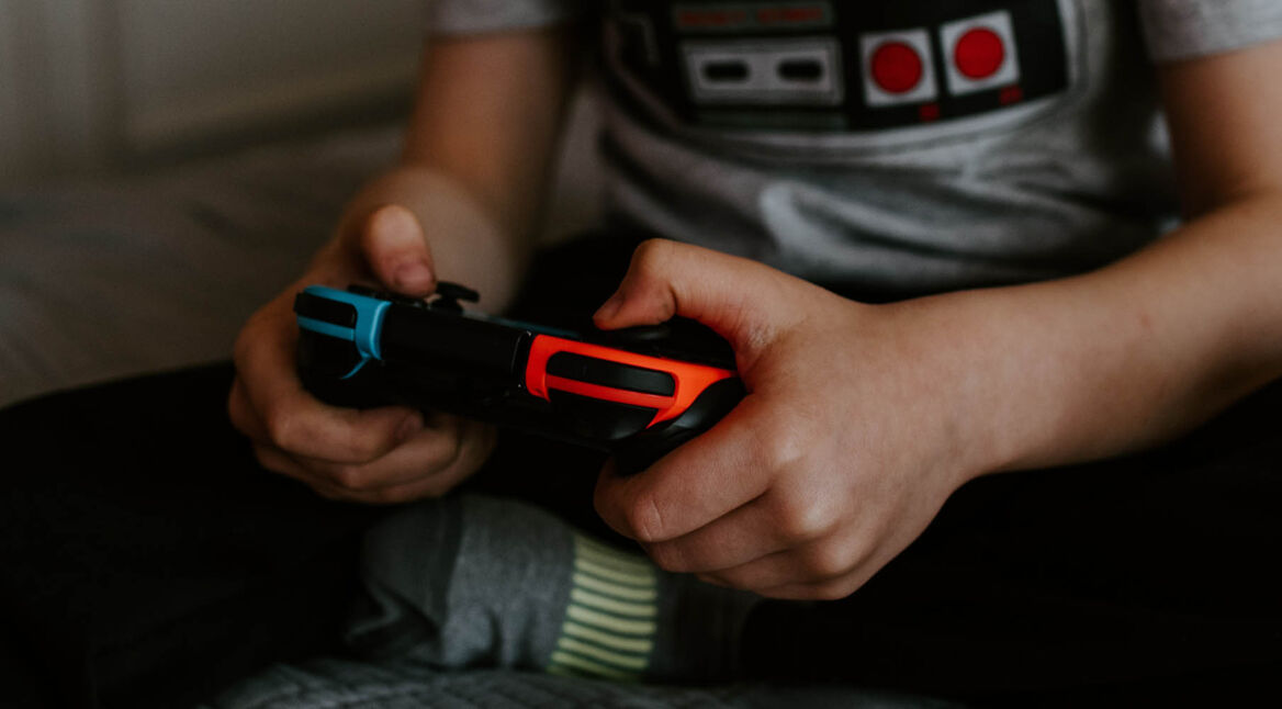 Nintendo-Switch-Funktionen über den Controller verwenden.