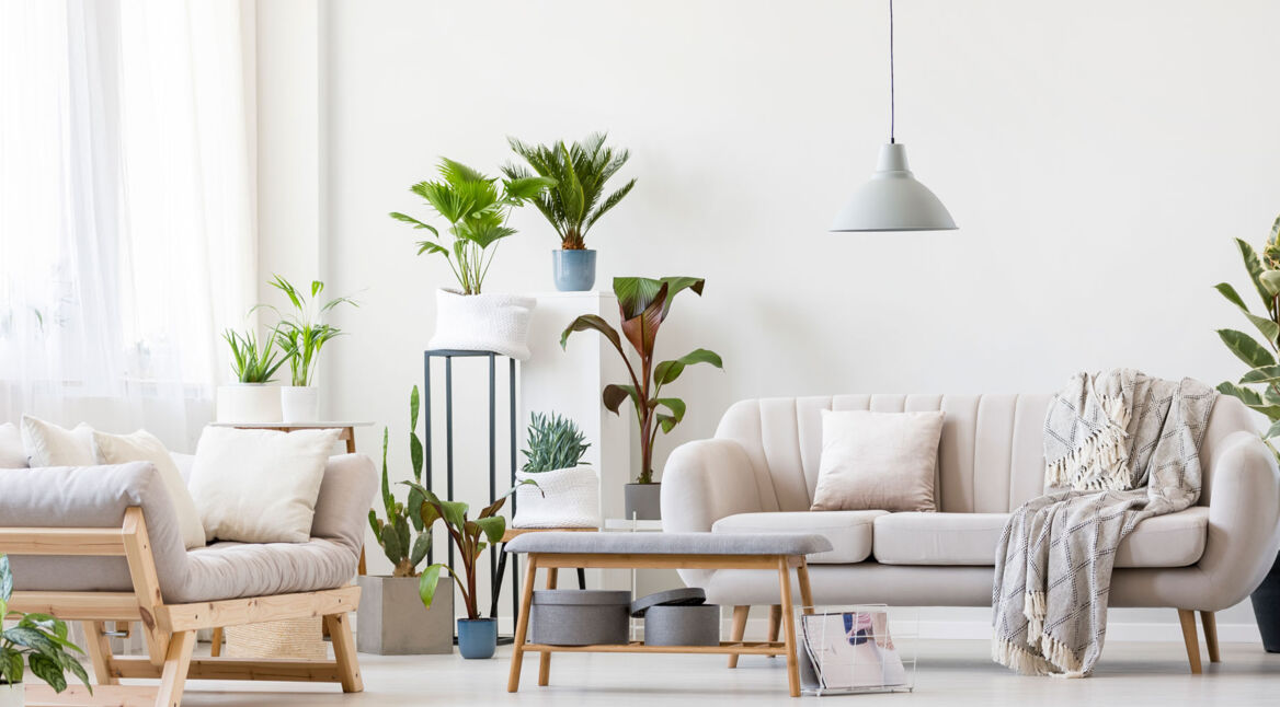 Beispiel: Hell eingerichtetes Wohnzimmer wird über Ikea 3D-Druck barrierefrei