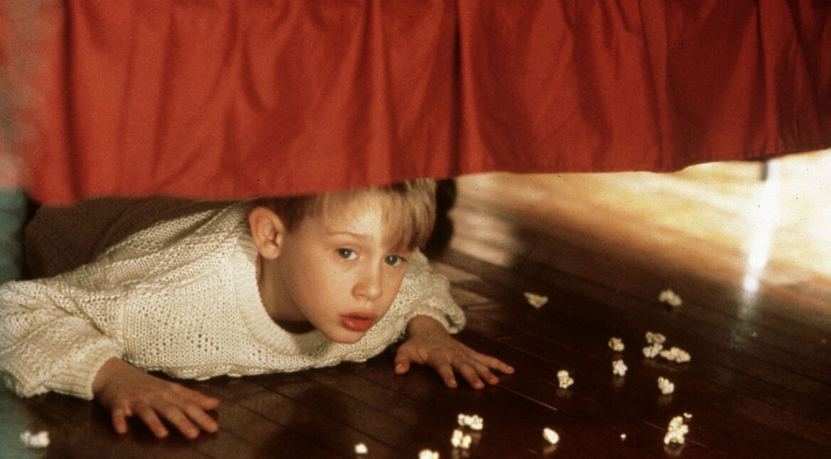 Macaulay Culkin im Filmklassiker „Kevin – Allein zu Haus”.