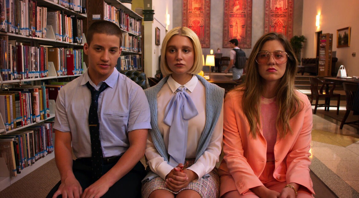 Theo Germaine, Julia Schlaepfer, Laura Dreyfuss in The Politician