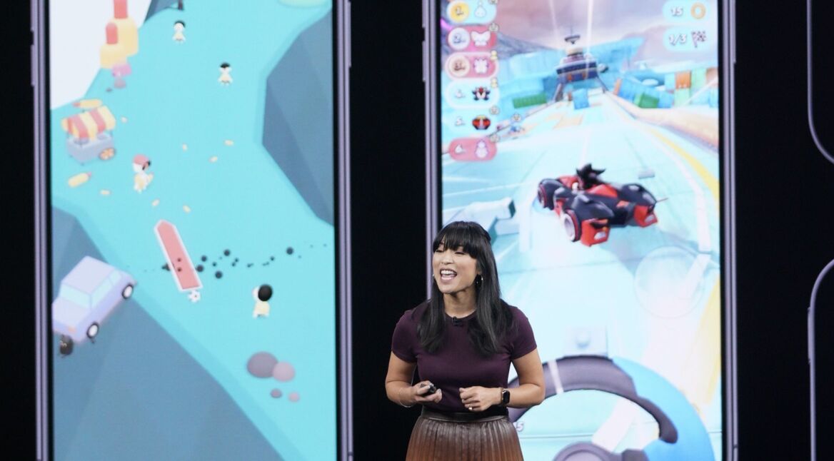 Ann Thai, Managerin des App Stores, stellt Apple Arcade vor.