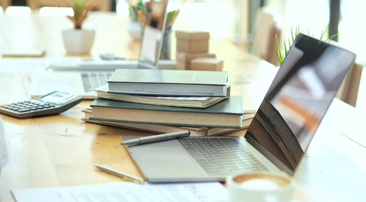 Sprachkommandos steuern Siri auch auf dem Mac.