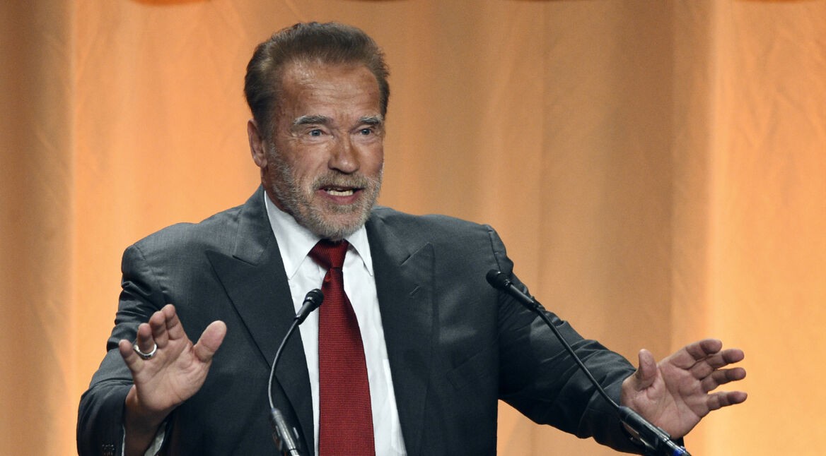 Kung Fury 2: Erste Bilder von Arnold Schwarzenegger