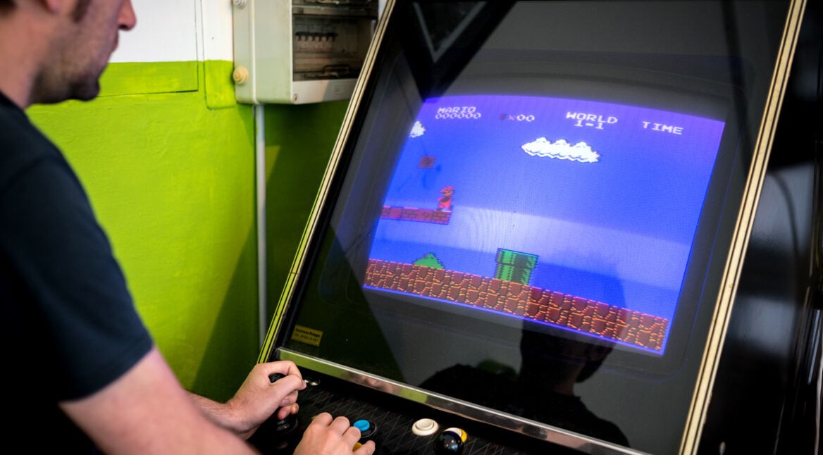 Spiele mit Super Mario