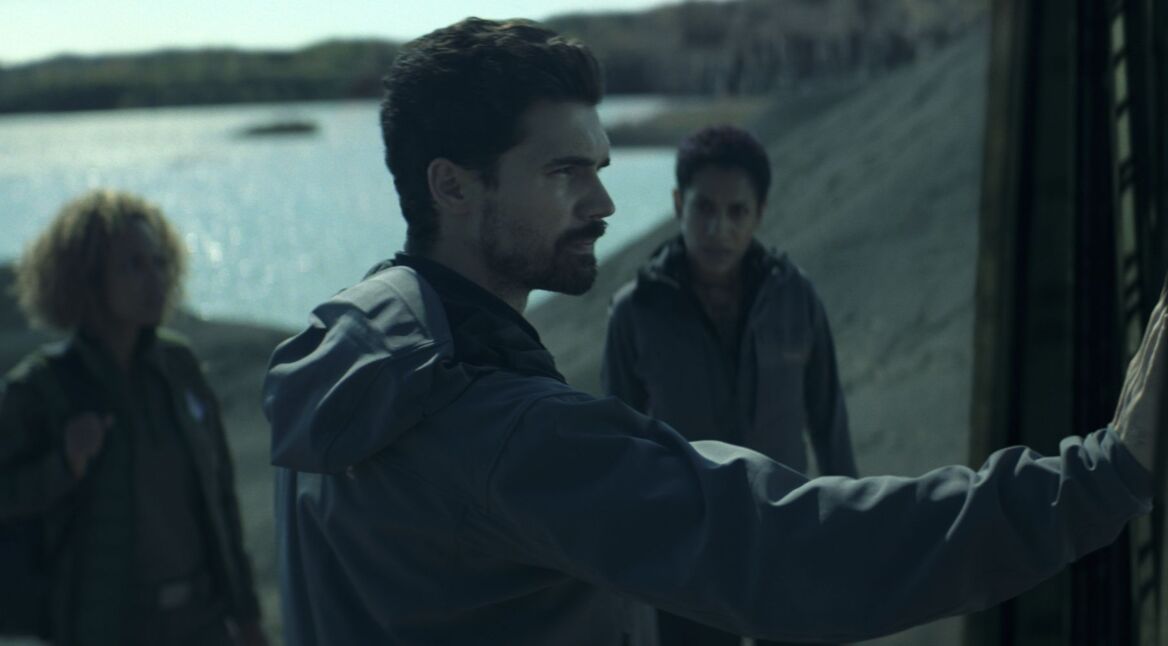 Steven Strait in Staffel 4 der Amazon-Serie „The Expanse”.
