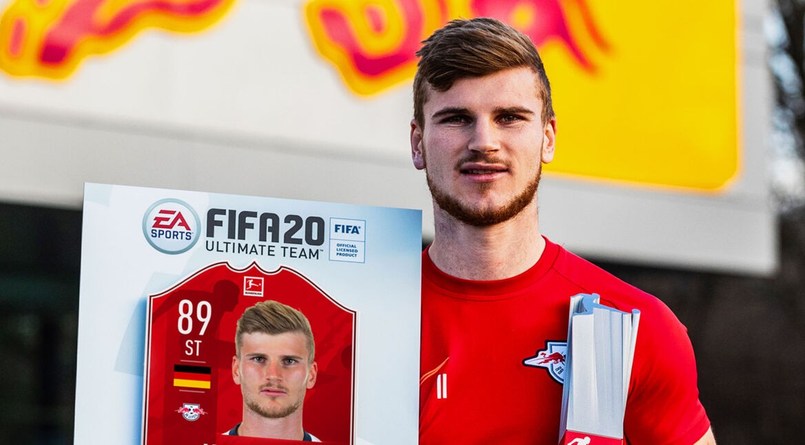 Timo Werner mit FIFA 20 POTM Karte