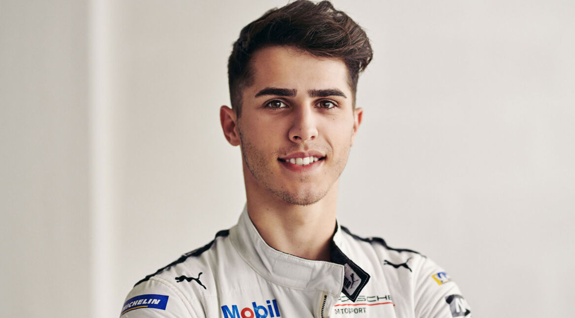 Der Formula-E-Fahrer Thomas Preining von Porsche Motorsport