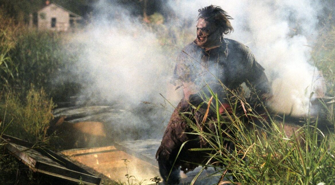 Leatherface im Film „Michael Bay's Texas Chainsaw Massacre”.
