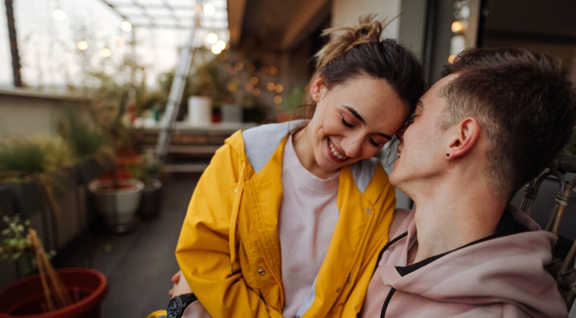 Google Assistant am Valentinstag: Diese Befehle machen Dein Zuhause romantischer