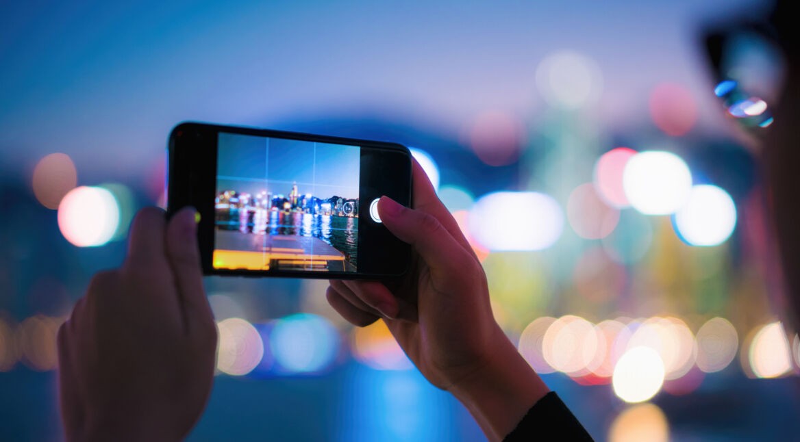 Smartphone Foto bei Nacht