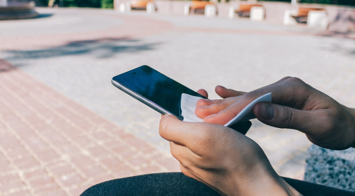 So wird Dein Smartphone wieder sauber