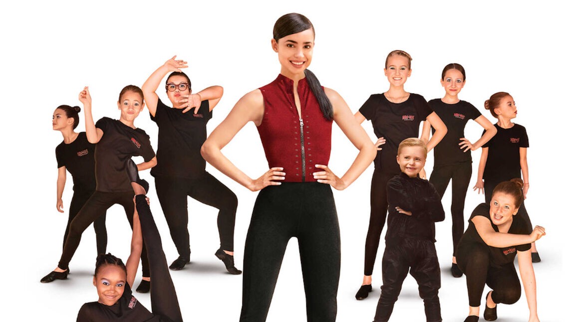 Feel the Beat, Sofia Carson und Cast