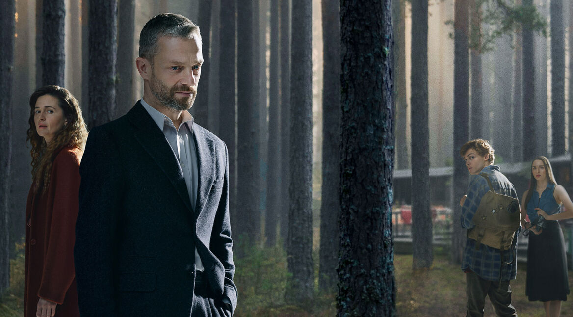 Pawel Kopinski und Agnieszka Grochowska in Das Grab im Wald